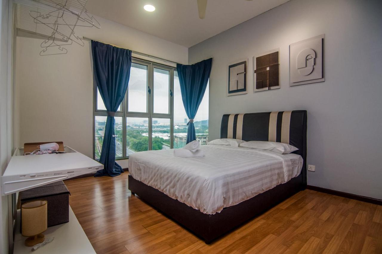 Flora Residence One South By Idealhub Seri Kembangan Εξωτερικό φωτογραφία