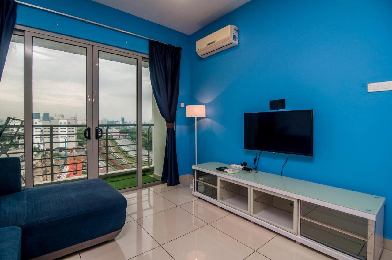 Flora Residence One South By Idealhub Seri Kembangan Εξωτερικό φωτογραφία