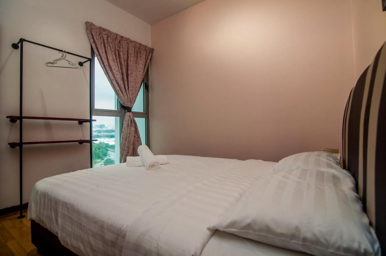 Flora Residence One South By Idealhub Seri Kembangan Εξωτερικό φωτογραφία
